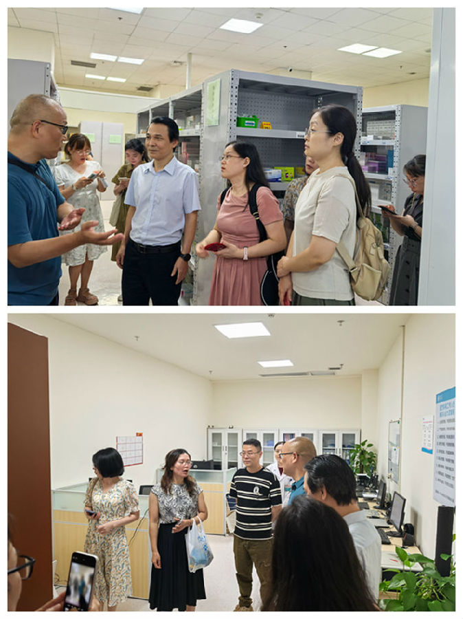 專家們參觀醫(yī)院藥房等_副本.jpg